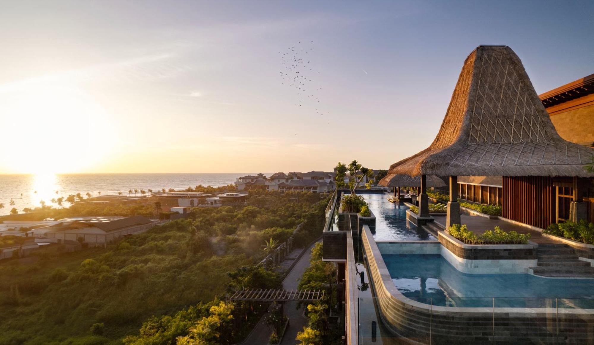 Holiday Inn Resort Bali Canggu By Ihg Esterno foto