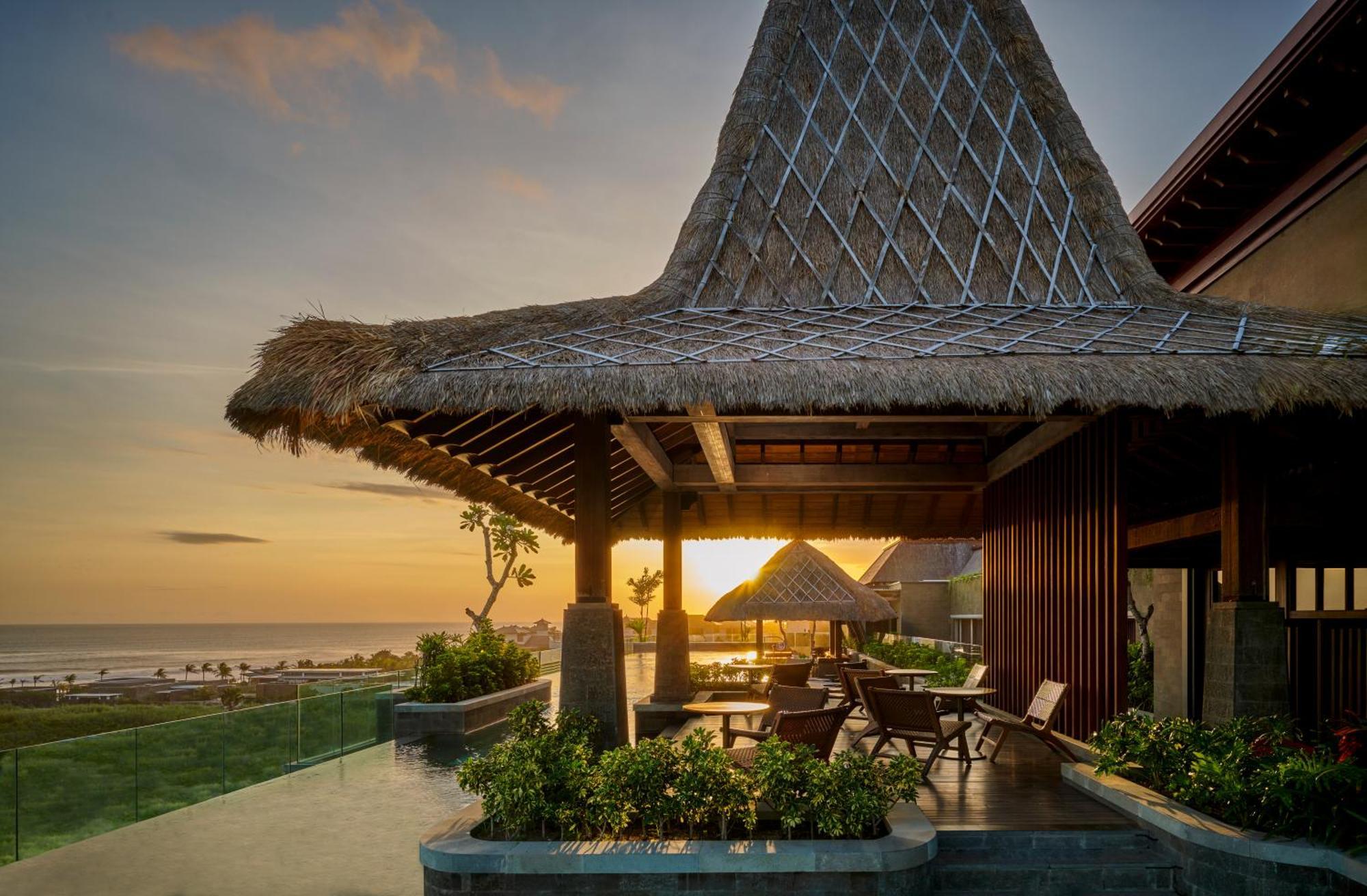 Holiday Inn Resort Bali Canggu By Ihg Esterno foto